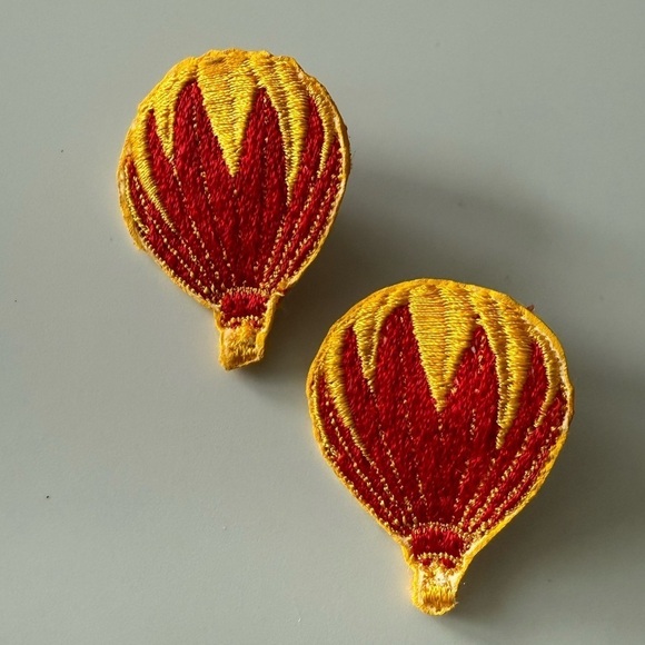 None Jewelry - Vintage Hot Air Balloon Appliqué Earrings